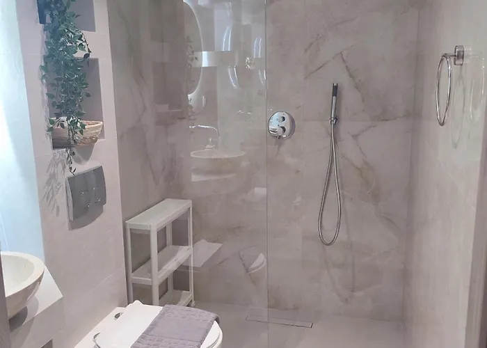 Alexander Luxury Apartment