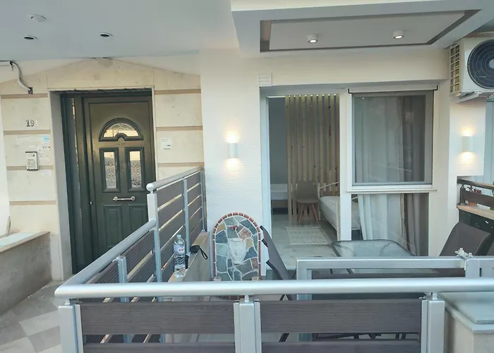 Alexander Luxury * Nea Moudania